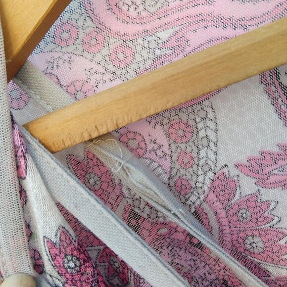 Y2K Mesh Batwing Sleeve Top Size M Pink Paisley Print Embellished Vintage Womens - Picture 7 of 9